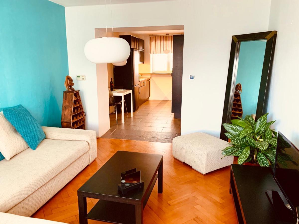 Apartment Klara. City Center. Free Parking Liptovský Mikuláš Exteriör bild